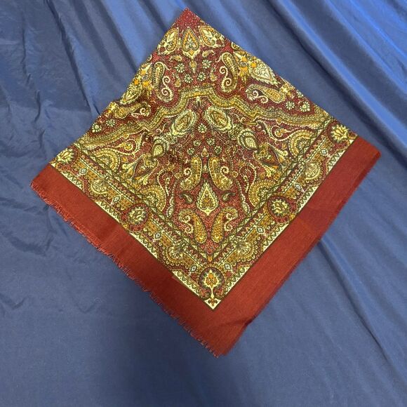 Vintage Red and Gold Paisley Scarf never used RN 66966 [Clothing 455] - Picture 1 of 4